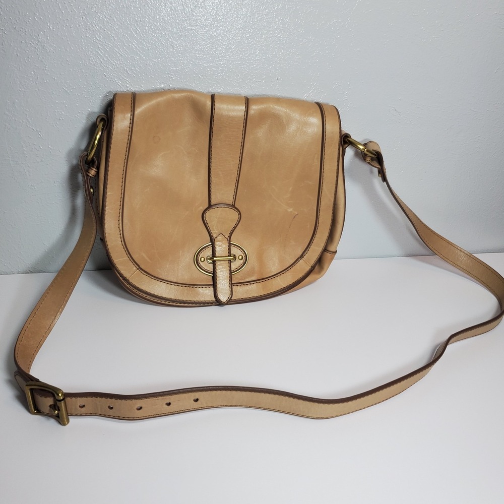 Fossil Tan Leather‎ Crossbody Shoulder Bag Adjustable Strap Authentic
